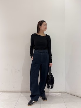 「URBAN RESEARCH（アーバンリサーチ）のカットアウトリボントップス（Tシャツ/カットソー、ブラック系）」を使った、suzukoさん（レディース・161cm）の春コーディネート