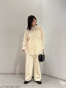 「URBAN RESEARCH（アーバンリサーチ）のCHRISTIAN VILLA　エナメルカーフレザーショルダーバッグ（ショルダーバッグ）」を使った、suzukoさん（レディース・161cm）の秋コーディネート