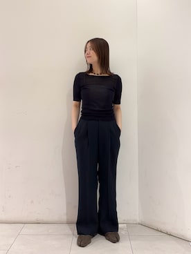 「URBAN RESEARCH（アーバンリサーチ）のLEMAIRE　SEAMLESS TROMPELOEIL TOP（ニット/セーター、ブルー系）」を使った、suzukoさん（レディース・161cm）の春コーディネート
