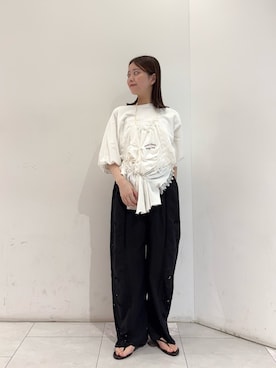 「URBAN RESEARCH（アーバンリサーチ）のバルーンカットソー（Tシャツ/カットソー、ホワイト系）」を使った、suzukoさん（レディース・161cm）の春コーディネート