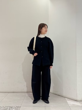 「URBAN RESEARCH（アーバンリサーチ）のアイテム（ショルダーバッグ）」を使った、suzukoさん（レディース・161cm）の秋コーディネート