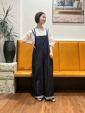 「アイテム（サロペット/オーバーオール）」を使った、藤田瀬名さん（レディース・157cm）の夏コーディネート