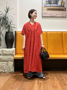 「アイテム（ワンピース/ドレス、レッド系）」を使った、藤田瀬名さん（レディース・157cm）の夏コーディネート
