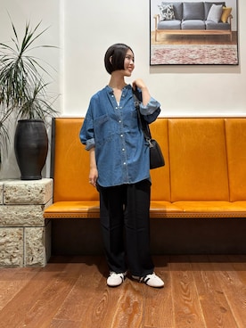 「adidas（アディダス）のadidas　TOKYO W（スニーカー）」を使った、藤田　瀬名さん（レディース・157cm）の秋コーディネート