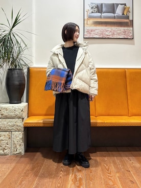 「アイテム（その他アウター、ホワイト系）」を使った、藤田　瀬名さん（レディース・157cm）の冬コーディネート