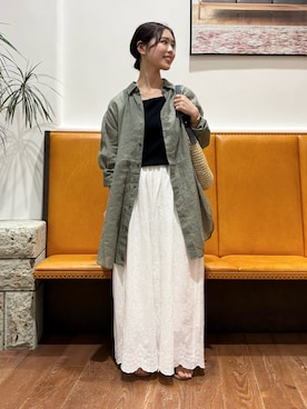 「URBAN RESEARCH DOORS（アーバンリサーチドアーズ）のカッティングサンダル（サンダル、ブラウン系）」を使った、藤田　瀬名さん（レディース・157cm）の春コーディネート
