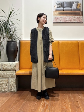 「URBAN RESEARCH DOORS（アーバンリサーチドアーズ）のトラックソールブーツ（ブーツ）」を使った、藤田　瀬名さん（レディース・157cm）の秋コーディネート