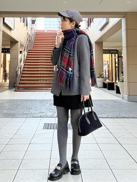 「アイテム（ストール/ショール）」を使った、fujitaさん（レディース・155cm）の秋コーディネート
