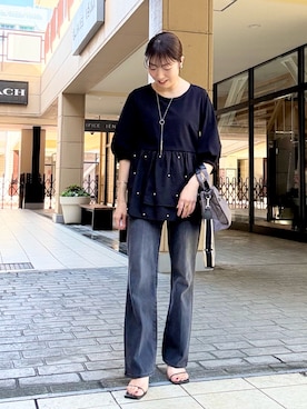「MICO COULIER（ミコクリエ）のラインテープ2WAYミニトートバッグ（トートバッグ）」を使った、fujitaさん（レディース・155cm）の秋コーディネート