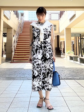 「ノースリーブ」｜「アイテム（ワンピース/ドレス、ブラック系）」を使った、fujitaさん（レディース・155cm）の秋コーディネート