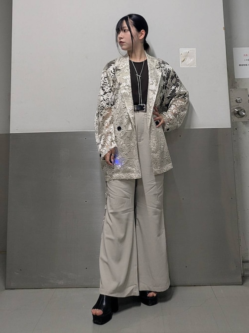 ヴィンテージシシュウフレアパンツ(HARE)（その他パンツ）｜HARE