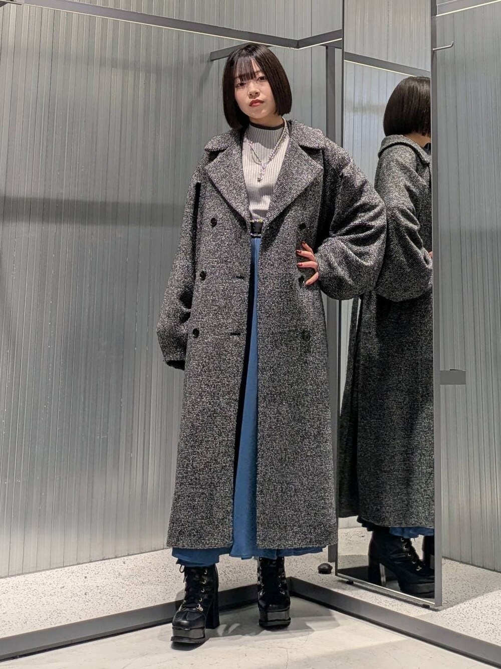 コクーンスリーブラメロングコート(HARE)を使った人気ファッション