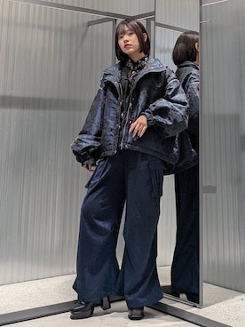 「アイテム（カーゴパンツ）」を使った、natsuki_s2さん（レディース・153cm・10代）の秋コーディネート