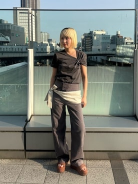 「アイテム（ボディバッグ/ウエストポーチ）」を使った、ITABASHIさん（レディース・162cm）の夏コーディネート
