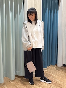 「SHOO・LA・RUE（シューラルー）のアイテム（スニーカー）」を使った、わかさん（レディース・160cm）の秋コーディネート