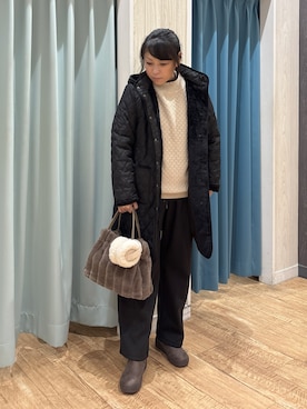 「アイテム（イヤーマフ）」を使った、わかさん（レディース・160cm）の冬コーディネート