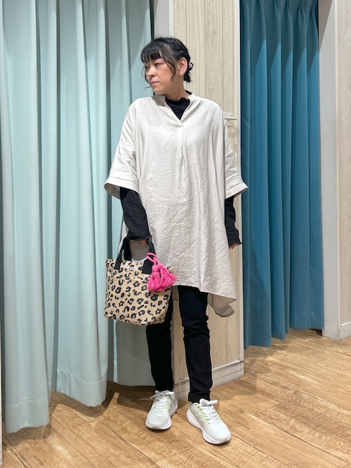 最初値下げkiryuyrik スーパースキニーパンツ 完売品 新品未使用 セール kiryuyrik・キリュウキリュウ 【正規取扱店】 オフサイド OFFSIDE