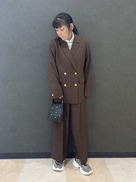 「SHOO・LA・RUE（シューラルー）のアイテム（スニーカー）」を使った、わかさん（レディース・160cm）の秋コーディネート