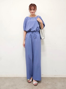 「SHOO・LA・RUE（シューラルー）の片手ではけるサンダル　シューダル26SS（サンダル、シルバー系）」を使った、ゆゆさん（レディース・161cm）の夏コーディネート