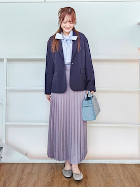 「SHOO・LA・RUE（シューラルー）の【2WAY】サイドベルトが上品 ミニトートバッグ（ショルダーバッグ、ブルー系）」を使った、ゆゆさん（レディース・161cm）の春コーディネート