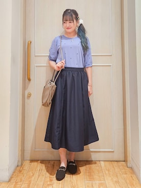 「SHOO・LA・RUE（シューラルー）の【ひんやり/S-LL】ほんのり甘い ドット刺繍ニット（ニット/セーター、ブルー系）」を使った、ゆゆさん（レディース・161cm）の秋コーディネート