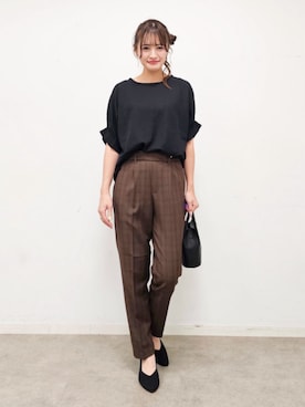 「SHOO・LA・RUE（シューラルー）のアイテム（Tシャツ/カットソー）」を使った、ゆゆさん（レディース・161cm）の秋コーディネート