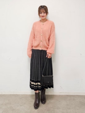 「アイテム（カーディガン/ボレロ、ピンク系）」を使った、ゆゆさん（レディース・161cm）の秋コーディネート