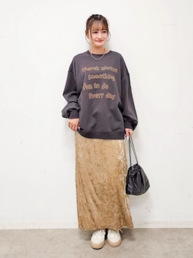 「SHOO・LA・RUE（シューラルー）のアイテム（スニーカー）」を使った、ゆゆさん（レディース・161cm）の秋コーディネート