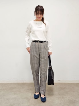 「アイテム（パンプス、ブルー系）」を使った、ゆゆさん（レディース・161cm）の秋コーディネート