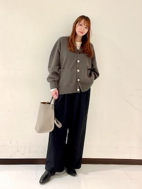 「URBAN RESEARCH（アーバンリサーチ）のアイテム（カーディガン/ボレロ）」を使った、YUMIさん（レディース・158cm）の秋コーディネート