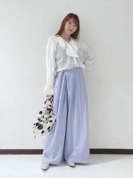 「URBAN RESEARCH（アーバンリサーチ）のコットンボイルラッフルブラウス（シャツ/ブラウス、ホワイト系）」を使った、YUMIさん（レディース・158cm）の春コーディネート