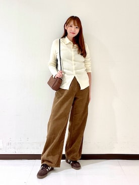 「RODE SKO（ロデスコ）のアイテム」を使った、YUMIさん（レディース・158cm）の秋コーディネート