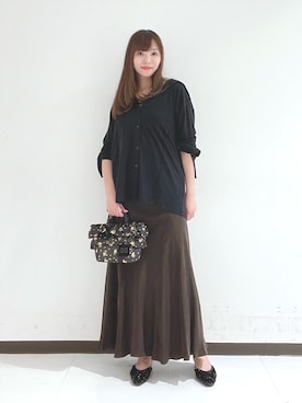 「アイテム（ハンドバッグ、その他）」を使った、YUMIさん（レディース・158cm）の秋コーディネート