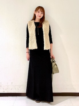 「アイテム（その他アウター、ホワイト系）」を使った、YUMIさん（レディース・158cm）の秋コーディネート