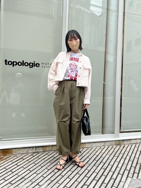 「カーゴパンツコーデ」｜「アイテム（ノーカラージャケット）」を使った、おしゃれーなさん（レディース・162cm）の冬コーディネート