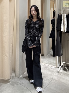 「w closet（ダブルクローゼット）の星リボンカーデ（Tシャツ/カットソー、ブラック系）」を使った、悠さん（レディース・158cm）の春コーディネート