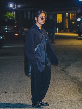 「Yohji Yamamoto（ヨウジヤマモト）のアイテム（テーラードジャケット）」を使った、gwakhalmuniさん（メンズ・173cm）の夏コーディネート