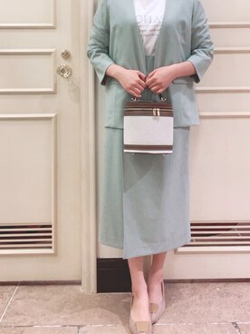 「ごきげんウィーク」｜「アイテム（ノーカラージャケット）」を使った、りおさん（レディース・158cm）の春コーディネート