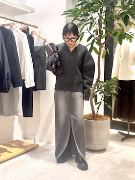 「THE PAUSE（ザ ポーズ）のアイテム」を使った、ODAKAさん（レディース・153cm）の冬コーディネート