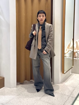 「アイテム（ネクタイ）」を使った、ODAKAさん（レディース・153cm）の秋コーディネート