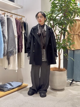 「Whim Gazette（ウィムガゼット）のリバーミドルPコート（ピーコート、ブラック系）」を使った、ODAKAさん（レディース・153cm）の秋コーディネート
