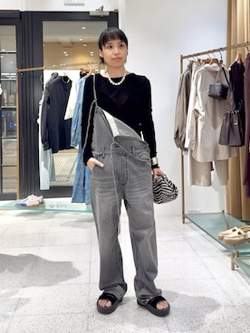 「アイテム（クラッチバッグ）」を使った、ODAKAさん（レディース・153cm）の夏コーディネート