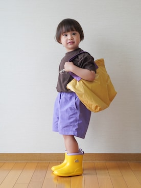 「p.premier（ピードットプルミエ）のイロチ買いしたいシンプルロゴTシャツ（Tシャツ/カットソー、ブラウン系）」を使った、さっくん＆かいくんさん（キッズ・110cm）の夏コーディネート