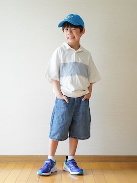 「瞬足（シュンソク）の瞬足 シュンソク FIRE BOOSTER【軽量/幅広3E】キッズスニーカー 子供靴 運動靴 ストラップシューズ(ファイヤーブースター) JJ-233（スニーカー、ブルー系）」を使った、さっくん＆かいくんさん（キッズ・110cm）の夏コーディネート