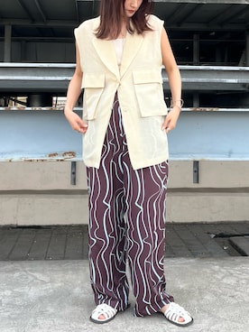 「アイテム（パンツ、レッド系）」を使った、Hinaさん（レディース・160cm）の夏コーディネート