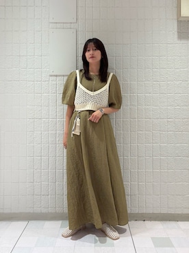 「KBF（ケイビーエフ）の2WAYタックスリーブフレアワンピース（ワンピース、グリーン系）」を使った、Hinaさん（レディース・160cm）の夏コーディネート