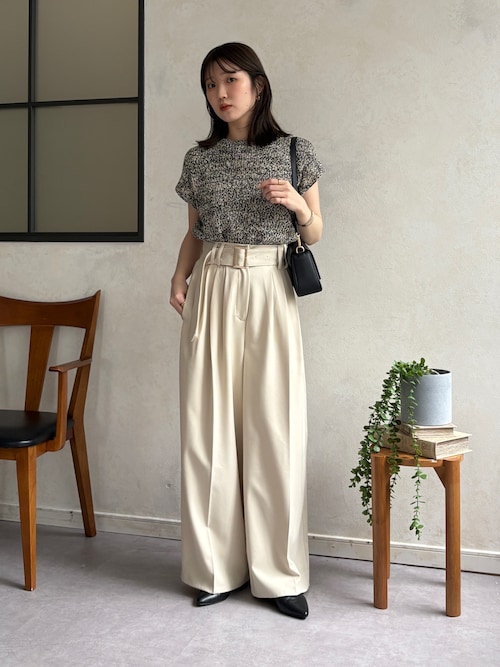 ベルト付きタックワイドスラックス（スラックス）｜Thevon（ゼボン）の
