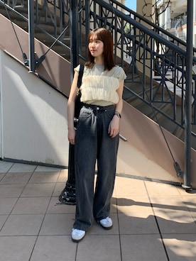 「Thevon（ゼボン）の【2サイズ展開／身長別サイズ比較動画あり】ハイウエストワイドデニム（デニムパンツ）」を使った、omochiさん（レディース・154cm）の夏コーディネート
