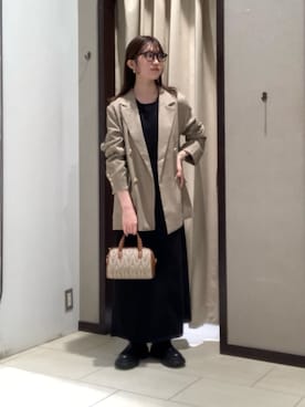 「黒ワンピ」｜「アイテム（ジャケット/アウター）」を使った、omochiさん（レディース・154cm）の秋コーディネート