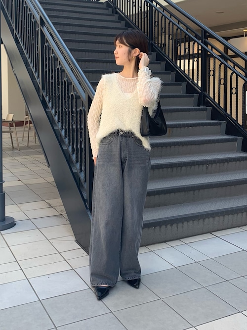 【新品タグ付き】Thevon. ハイウエストストレートデニムパンツ ブラック S